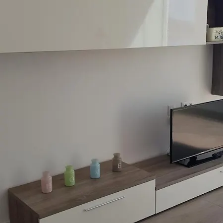 Blancmar Apartment *